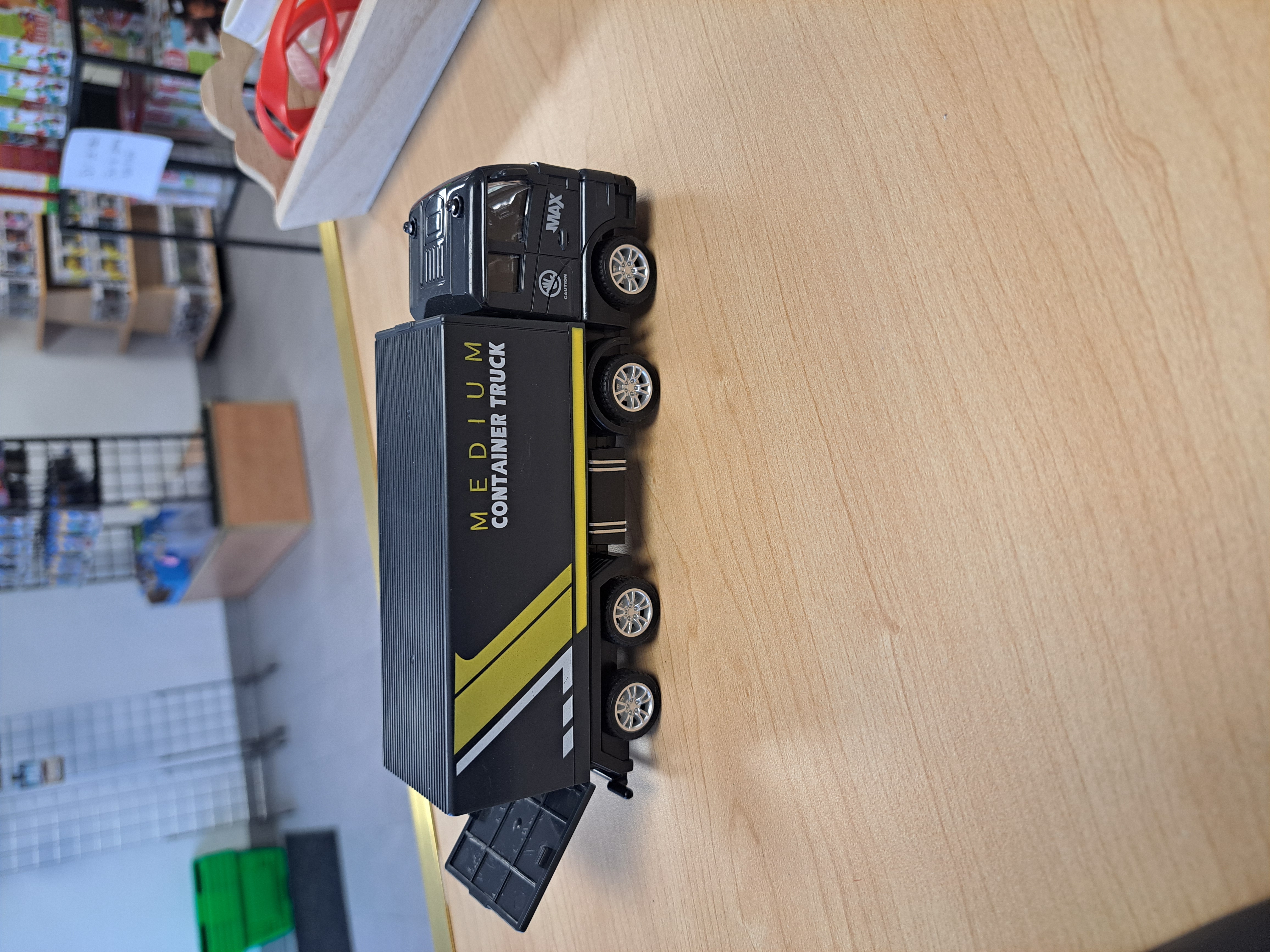 Camion noir Medium Container Truck